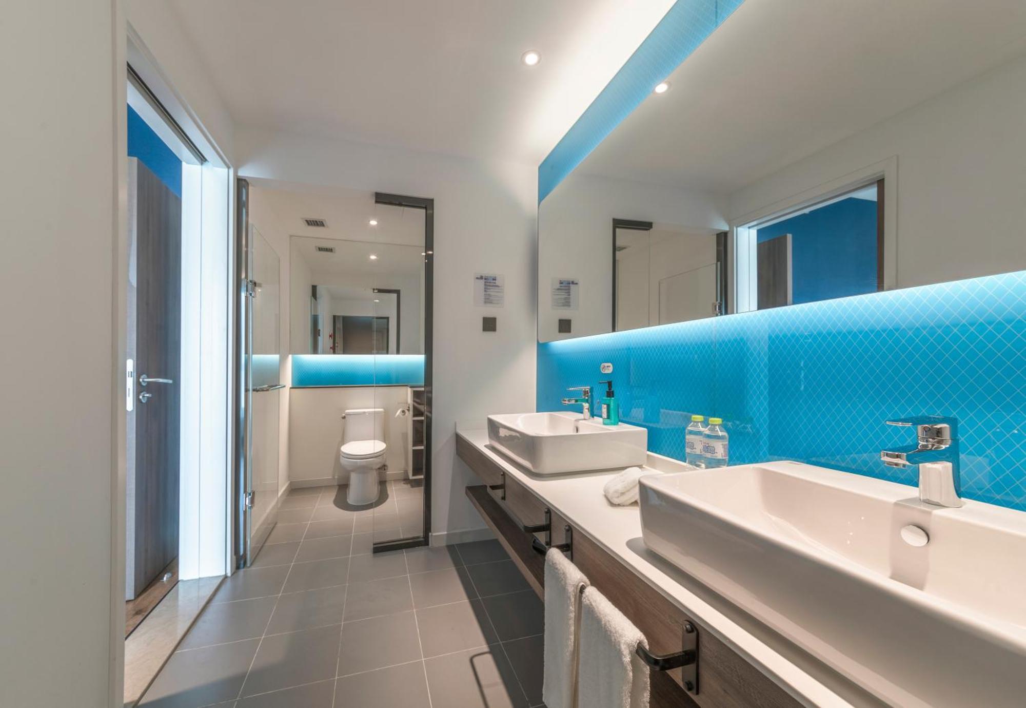 Holiday Inn Express Qingdao Chengyang Central By Ihg Ngoại thất bức ảnh
